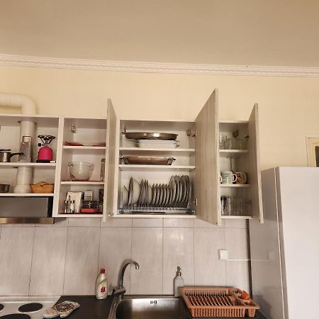 Cozy Apartment In Nea Kios Eksteriør bilde