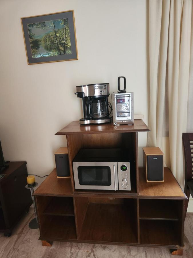 Cozy Apartment In Nea Kios Eksteriør bilde